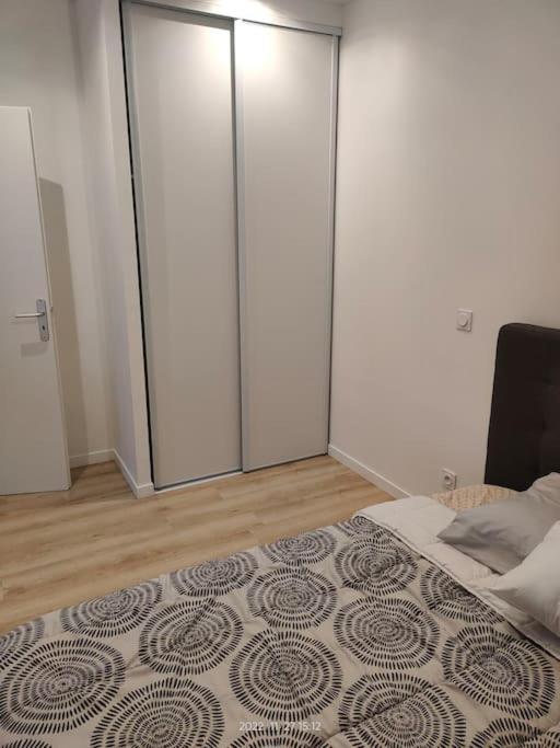 Logement Complet A Villeurbanne Eksteriør bilde